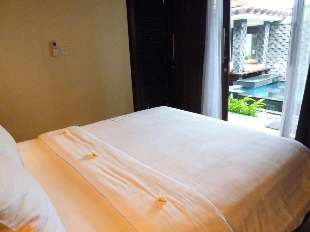 Taman Sari Bali Villas Kerobokan Exterior photo
