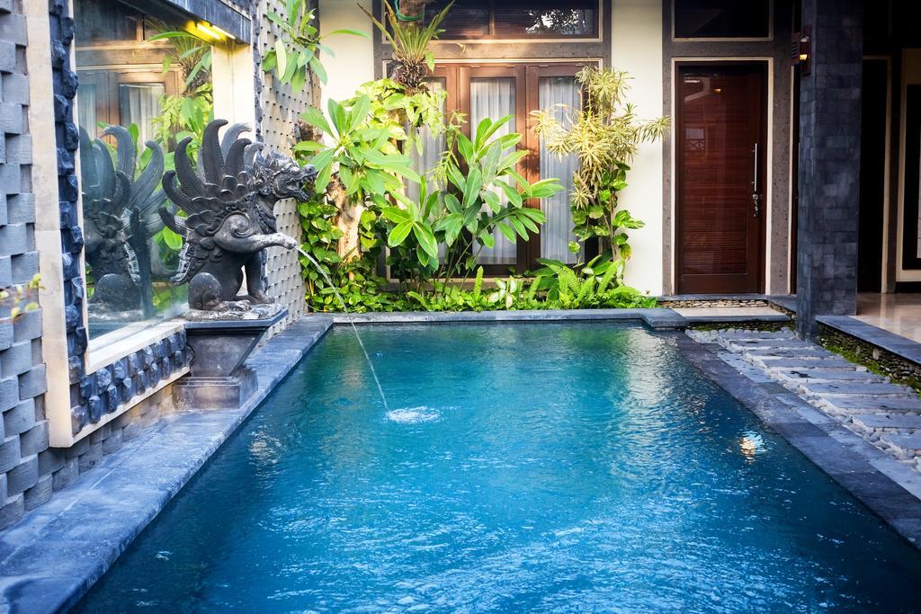 Taman Sari Bali Villas Kerobokan Exterior photo